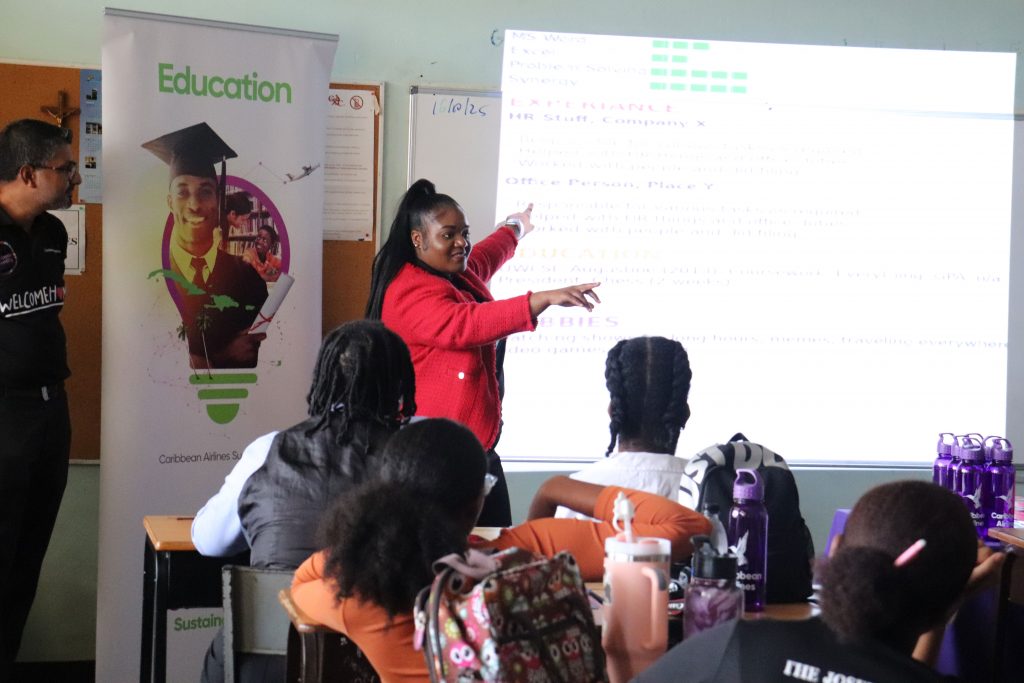 Expressive-Anikah-Alexander-68ff9e510a881