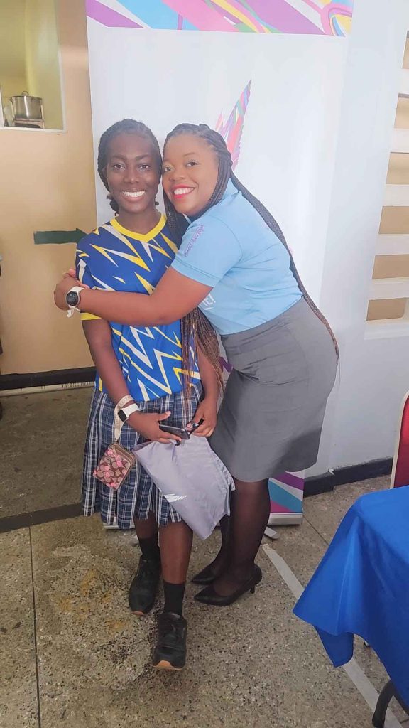 Anika-and-student